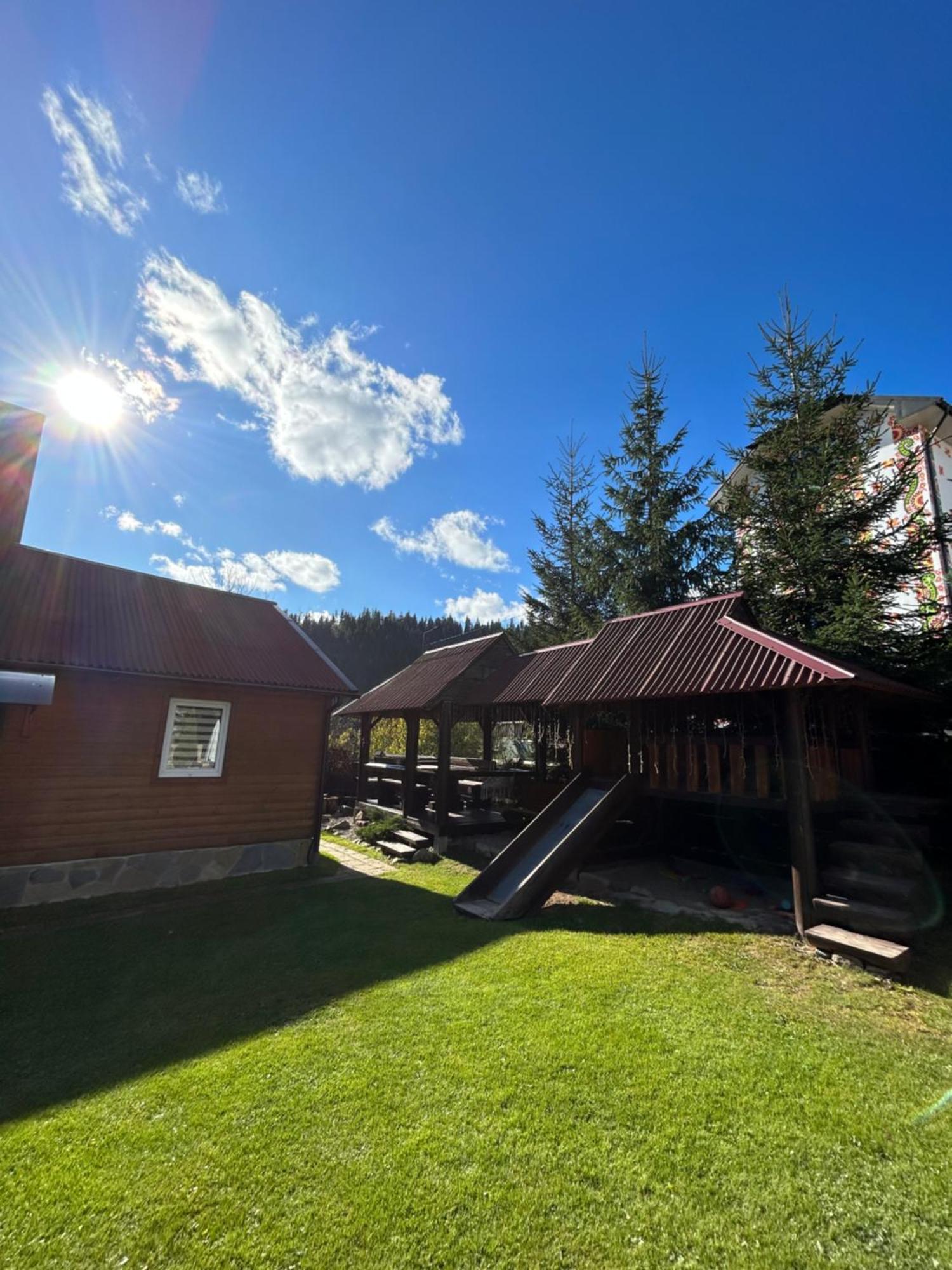 Guest House Kaspiy Bukovel Exterior foto