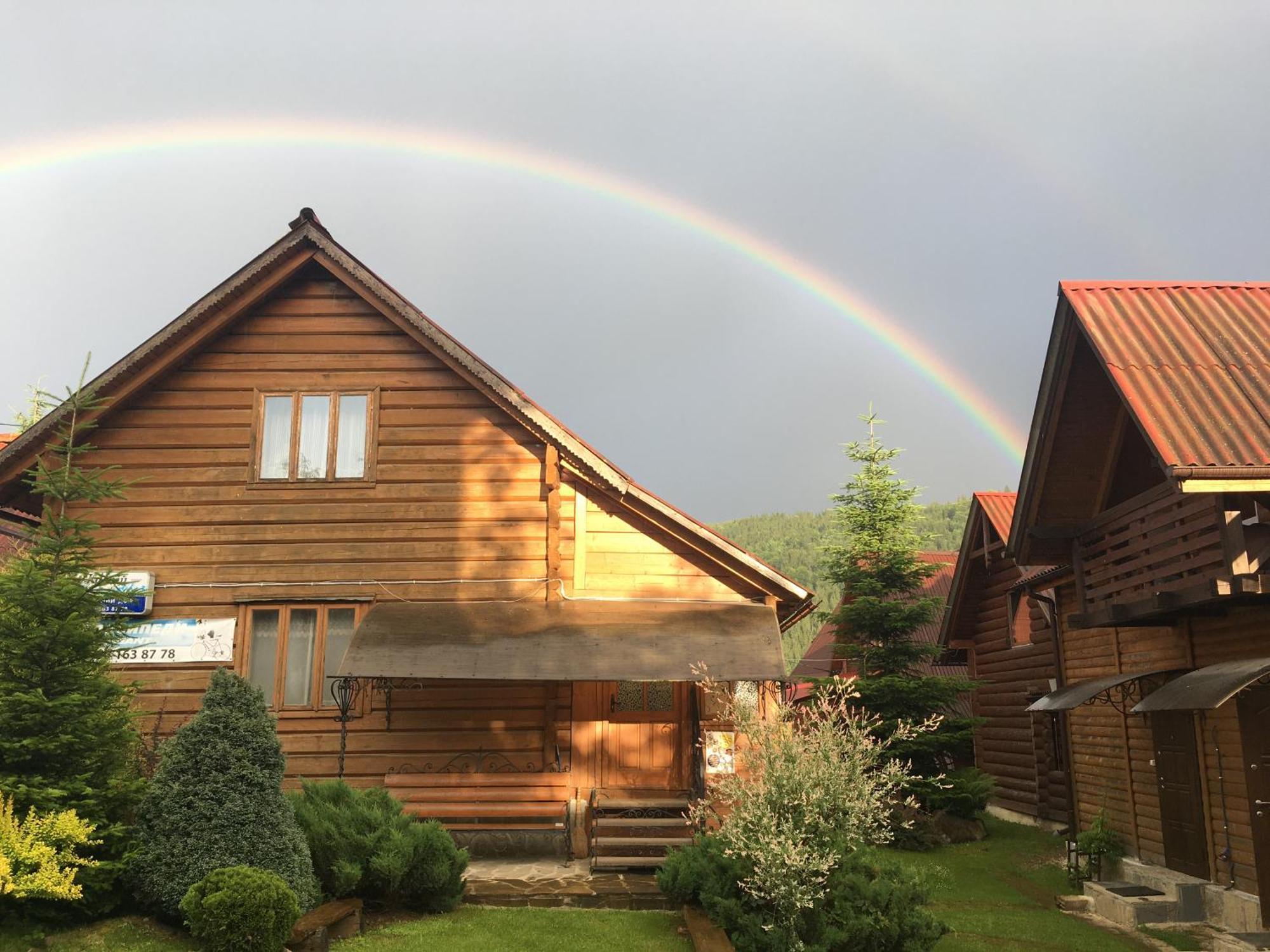 Guest House Kaspiy Bukovel Exterior foto